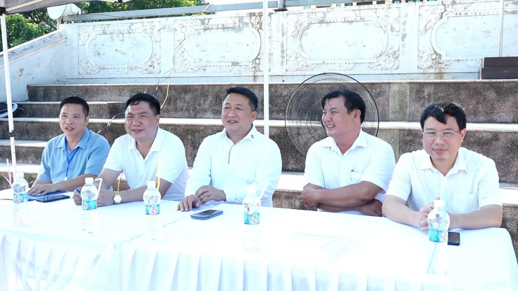 Khai mạc Giải bóng đá Cúp Bình Minh lần thứ I – Chào mừng Đại hội Đảng bộ xã Bình Minh lần thứ I, nhiệm kỳ 2025–2030- Ảnh 1.