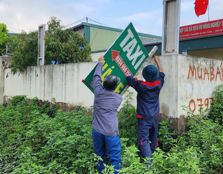 XÃ NỘI BÀI RA QUÂN XỬ LÝ VI PHẠM HÀNH LANG AN TOÀN GIAO THÔNG, TRẬT TỰ CÔNG CỘNG- Ảnh 5.