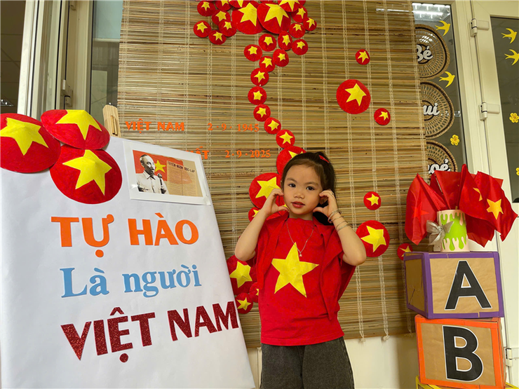 Hoạt động chào mừng Quốc khánh 2/9 của các bé lớp Mẫu giáo Lớn A2 - Trường Mầm non số 6- Ảnh 20.