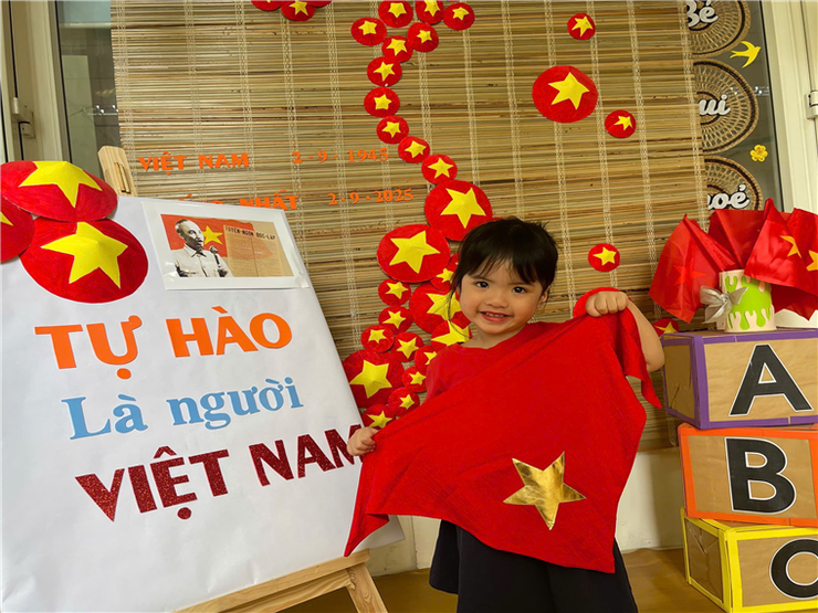 Hoạt động chào mừng Quốc khánh 2/9 của các bé lớp Mẫu giáo Lớn A2 - Trường Mầm non số 6- Ảnh 18.