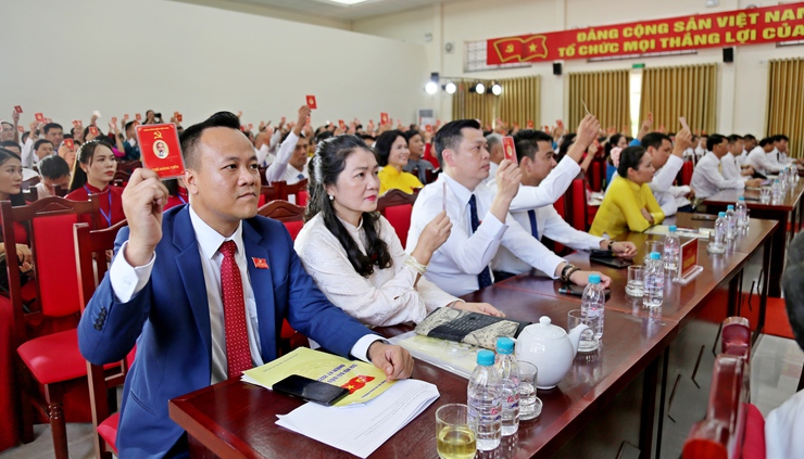 Đại hội đại biểu Đảng bộ xã Đoài Phương lần thứ I, nhiệm kỳ 2025-2030 thành công tốt đẹp


- Ảnh 4.