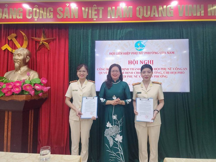 Hội LHPN phường Cửa Nam ra mắt Chi hội phụ nữ công an- Ảnh 2.