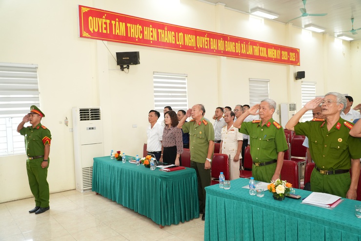 Chi hội Cựu Công an xã Chuyên Mỹ tổ chức gặp mặt truyền thống- Ảnh 1.