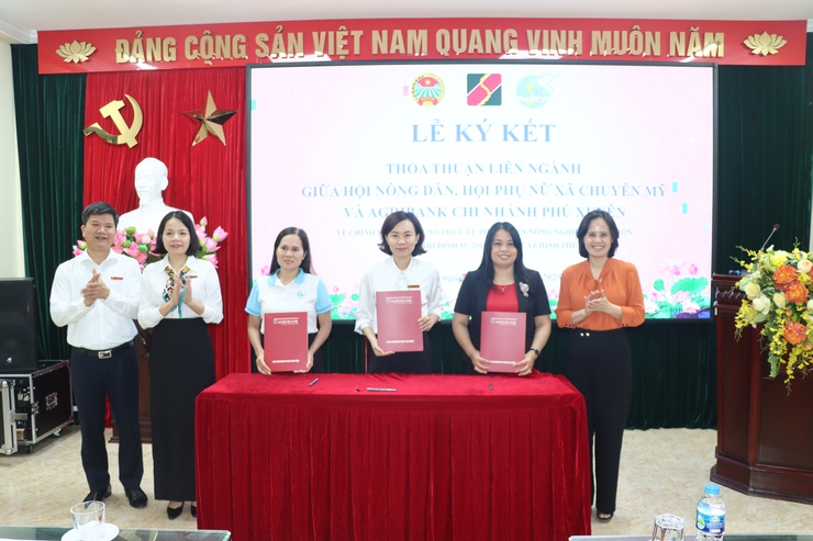 Agribank chi nhánh Phú Xuyên tổ chức sơ kết công tác cho vay qua tổ vay vốn 6 tháng đầu năm 2025- Ảnh 6.