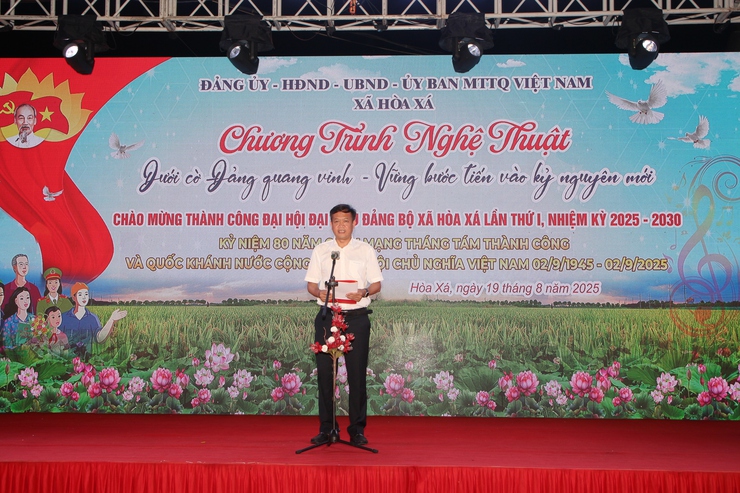 Chương trình văn nghệ chào mừng thành công Đại hội Đảng bộ xã Hoà Xá lần thứ I, nhiệm kỳ 2025–2030, kỷ niệm 80 năm Cách mạng Tháng Tám, Quốc khánh 2/9- Ảnh 1.