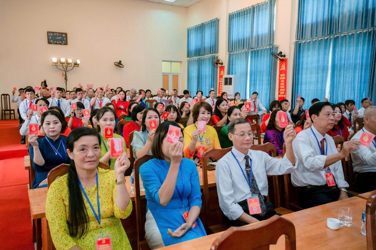 Đại hội Đảng bộ xã Hòa Xá lần thứ I – Thành công rực rỡ, mở ra tương lai tươi sáng- Ảnh 1.