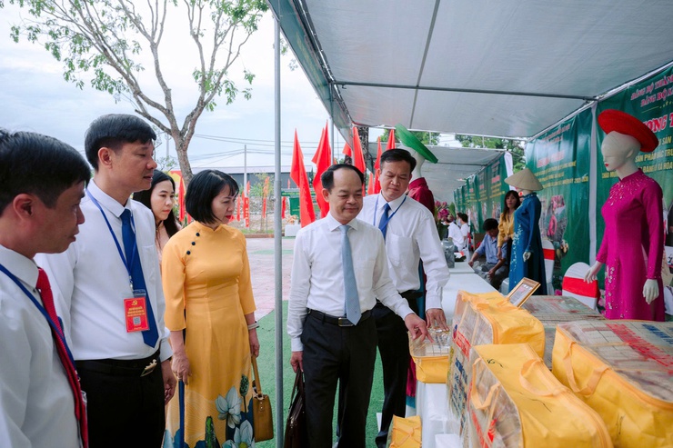 Đại hội Đảng bộ xã Hòa Xá lần thứ I – Thành công rực rỡ, mở ra tương lai tươi sáng- Ảnh 2.