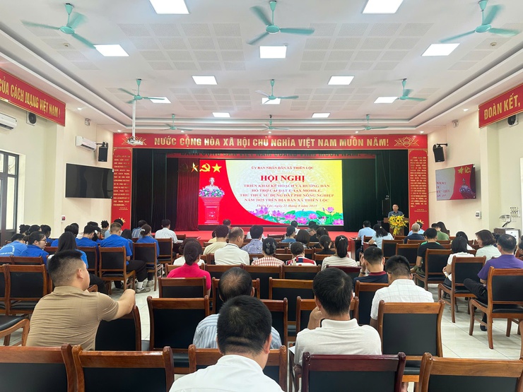 Hội nghị triển khai kế hoạch và hướng dẫn hỗ trợ cài đặt E-TAX Mobile, thu thuế sử dụng đất phi nông nghiệp năm 2025 trên địa bàn xã Thiên Lộc- Ảnh 1.