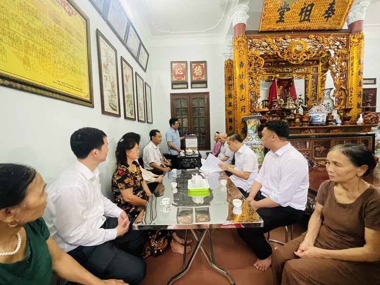Đồng chí Phạm Xuân Toàn – Bí thư Đảng ủy, Chủ tịch HĐND xã Thiên Lộc -Trưởng đoàn công tác số 01 thăm, tặng quà tri ân người có công nhân dịp kỷ niệm 80 năm Quốc khánh 02/9- Ảnh 9.