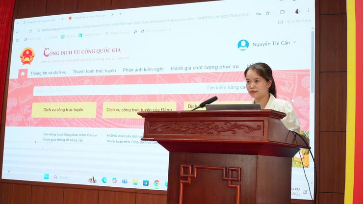 Hội nghị tập huấn hướng dẫn các nhiệm vụ triển khai “Bình dân học vụ số lưu động” trên địa bàn xã Phượng Dực- Ảnh 2.