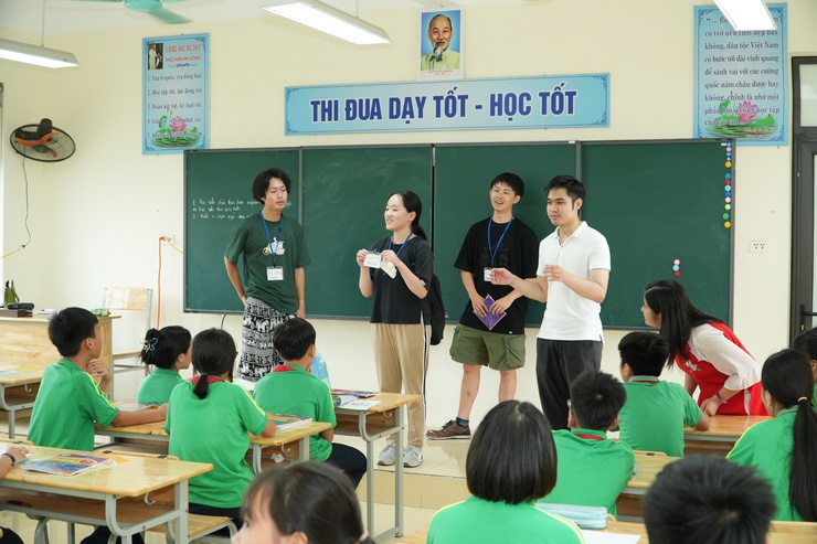 Trường THCS Phú Yên vinh danh học sinh có kết quả thi vào lớp 10 THPT – Giao lưu với trường Đại học KAGOSHIMA Nhật Bản- Ảnh 5.