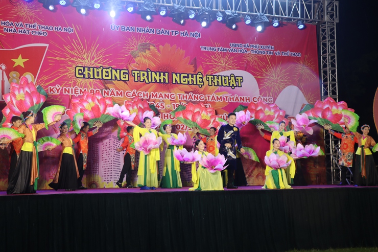 Chương trình nghệ thuật đặc biệt chào mừng kỷ niệm 80 năm Cách mạng tháng Tám và Quốc khánh 2/9- Ảnh 5.