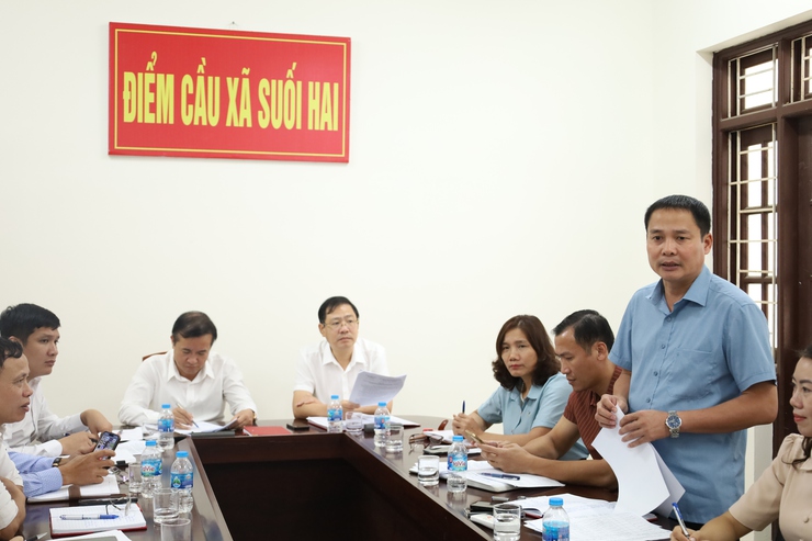 UBND xã Suối Hai họp triển khai công tác chuẩn bị năm học mới 2025 -2030- Ảnh 3.