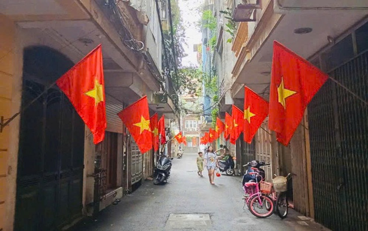 PHƯỜNG PHƯƠNG LIỆT RỰC RỠ CỜ HOA CHÀO ĐÓN NGÀY KỶ NIỆM 80 NĂM CÁCH MẠNG THÁNG TÁM THÀNH CÔNG VÀ QUỐC KHÁNH (2/9)- Ảnh 9.