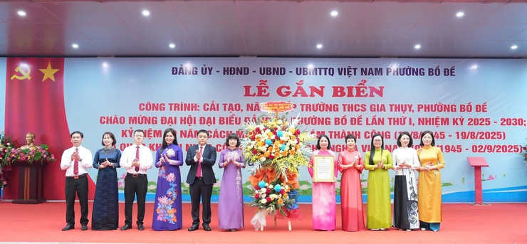 Lễ gắn biển công trình cải tạo, nâng cấp Trường THCS Gia Thụy: Một dấu ấn đáng nhớ!- Ảnh 6.