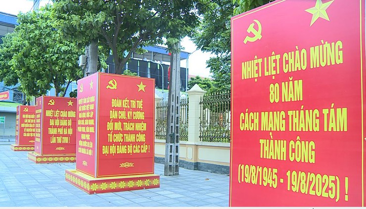 Xã Phúc Thọ - Sôi nổi các hoạt động chào mừng kỷ niệm Cách mạng Tháng Tám và Quốc khánh 2/9- Ảnh 7.