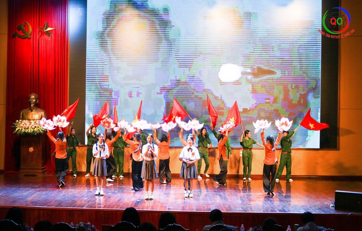 Hội thi sơ khảo thiếu nhi thủ đô tuyên truyền giới thiệu sách, Múa hát tập thể và ca khúc măng non năm 2025- Ảnh 10.