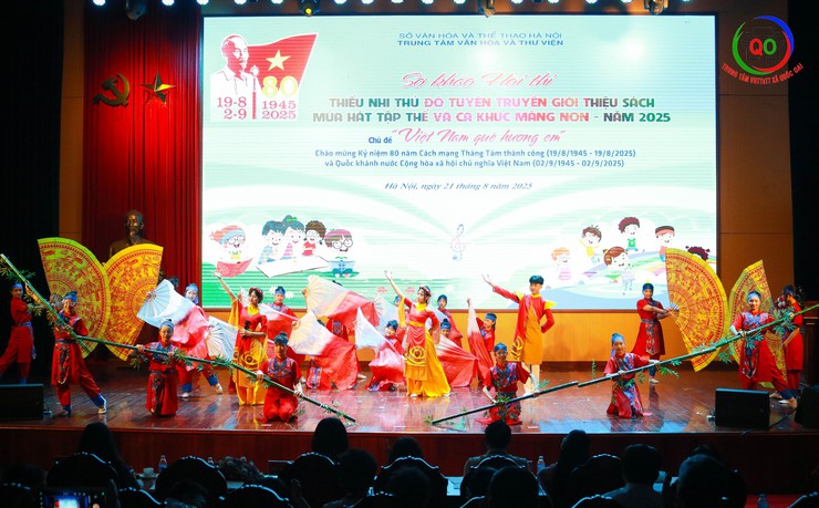 Hội thi sơ khảo thiếu nhi thủ đô tuyên truyền giới thiệu sách, Múa hát tập thể và ca khúc măng non năm 2025- Ảnh 11.