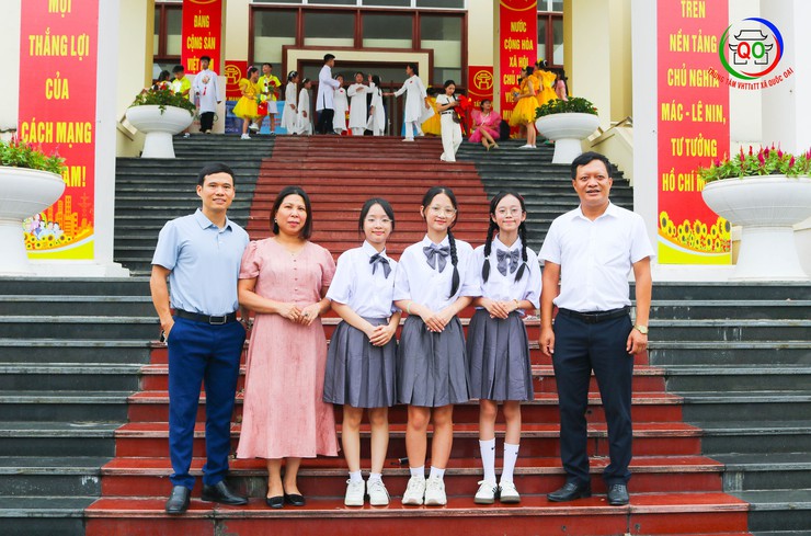Hội thi sơ khảo thiếu nhi thủ đô tuyên truyền giới thiệu sách, Múa hát tập thể và ca khúc măng non năm 2025- Ảnh 17.