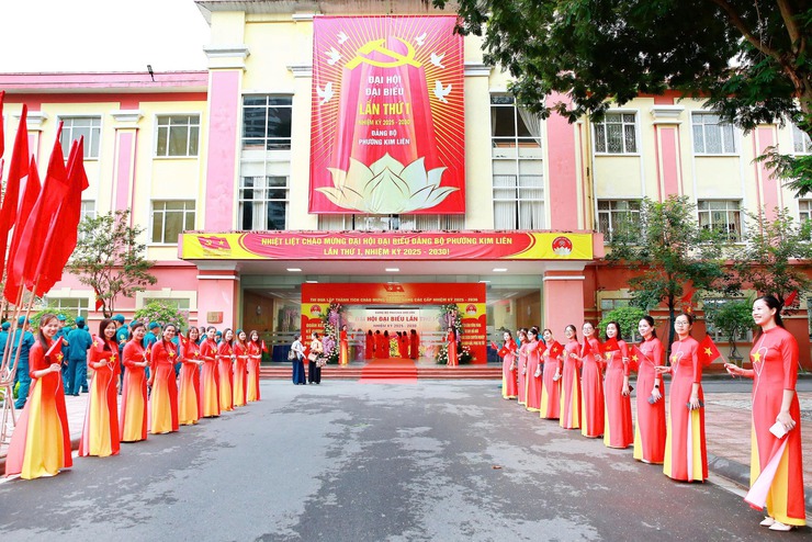 Phiên trù bị Đại hội đại biểu Đảng bộ phường Kim Liên lần thứ I: Khẳng định tinh thần đoàn kết, thống nhất, quyết tâm cho nhiệm kỳ mới- Ảnh 5.