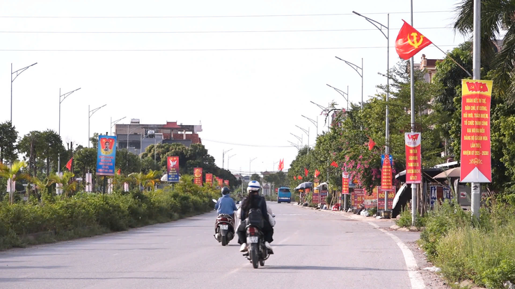 RỰC RỠ SẮC CỜ, DÂN HÒA HÂN HOAN CHÀO MỪNG 80 NĂM CÁCH MẠNG THÁNG TÁM VÀ QUỐC KHÁNH 2/9- Ảnh 2.