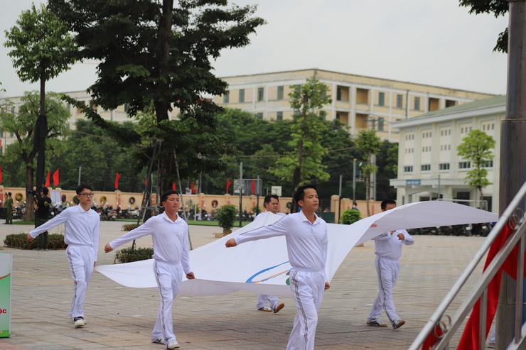 Xã Thiên Lộc long trọng tổ chức lễ khai mạc Đại hội Thể dục thể thao lần thứ I và tổng kết các hoạt động hè năm 2025 với chủ đề "Thiên Lộc - Vững bước tương lai"- Ảnh 7.