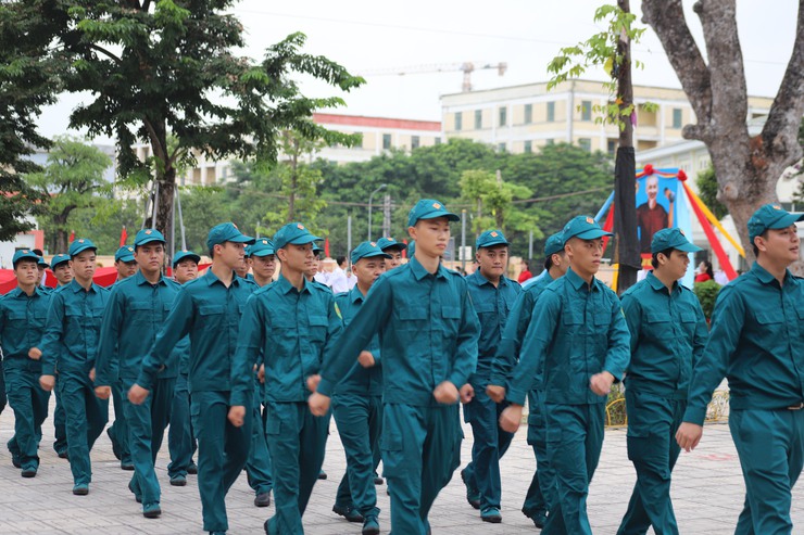 Xã Thiên Lộc long trọng tổ chức lễ khai mạc Đại hội Thể dục thể thao lần thứ I và tổng kết các hoạt động hè năm 2025 với chủ đề "Thiên Lộc - Vững bước tương lai"- Ảnh 11.