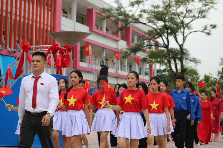 Xã Thiên Lộc long trọng tổ chức lễ khai mạc Đại hội Thể dục thể thao lần thứ I và tổng kết các hoạt động hè năm 2025 với chủ đề "Thiên Lộc - Vững bước tương lai"- Ảnh 32.