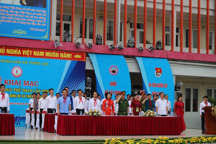 Xã Thiên Lộc long trọng tổ chức lễ khai mạc Đại hội Thể dục thể thao lần thứ I và tổng kết các hoạt động hè năm 2025 với chủ đề "Thiên Lộc - Vững bước tương lai"- Ảnh 5.