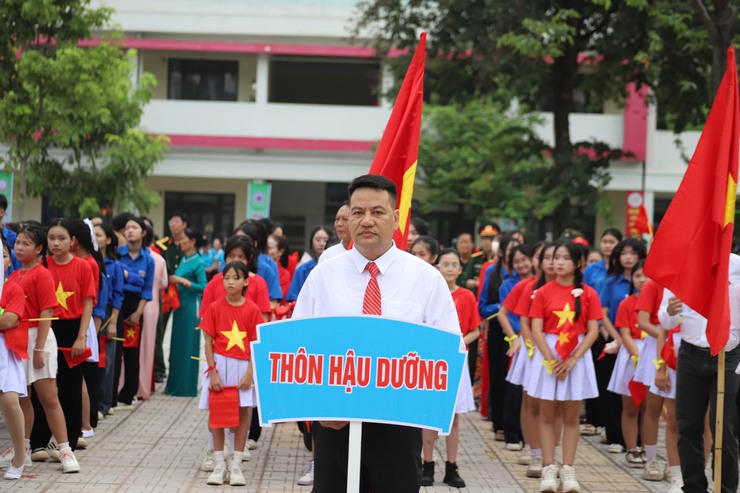 Xã Thiên Lộc long trọng tổ chức lễ khai mạc Đại hội Thể dục thể thao lần thứ I và tổng kết các hoạt động hè năm 2025 với chủ đề "Thiên Lộc - Vững bước tương lai"- Ảnh 40.