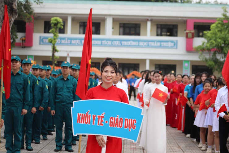 Xã Thiên Lộc long trọng tổ chức lễ khai mạc Đại hội Thể dục thể thao lần thứ I và tổng kết các hoạt động hè năm 2025 với chủ đề "Thiên Lộc - Vững bước tương lai"- Ảnh 46.
