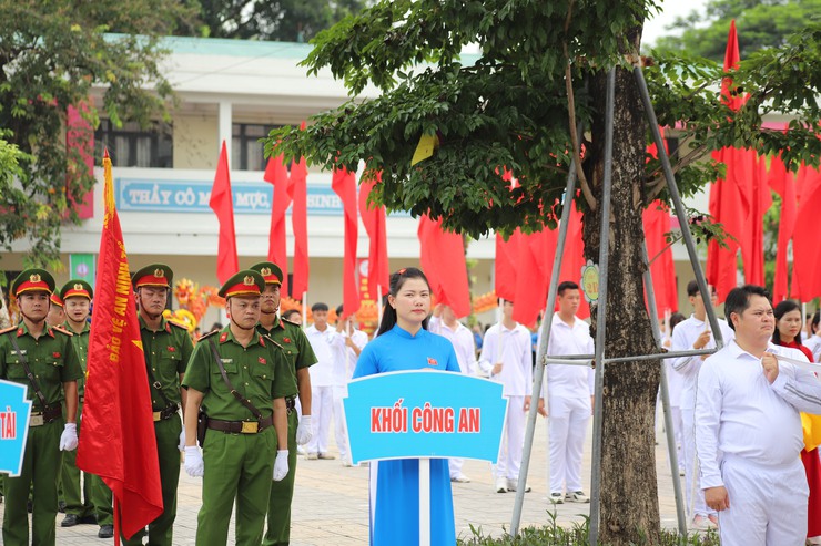 Xã Thiên Lộc long trọng tổ chức lễ khai mạc Đại hội Thể dục thể thao lần thứ I và tổng kết các hoạt động hè năm 2025 với chủ đề "Thiên Lộc - Vững bước tương lai"- Ảnh 42.