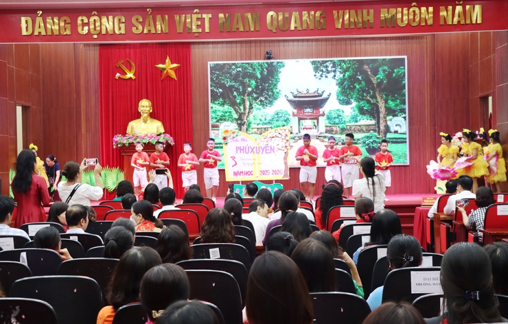 Xã Phú Xuyên: Tổng kết năm học 2024 -2025, triển khai nhiệm vụ năm học 2025-2026- Ảnh 2.