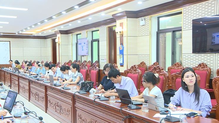 Sở Giáo dục và Đào tạo Hà Nội tổ chức Hội nghị trực tuyến tập huấn phần mềm phổ cập giáo dục, xóa mù chữ- Ảnh 3.