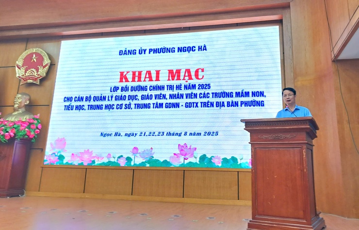 Bồi dưỡng chính trị hè - Cầu nối giữa lý luận và thực tiễn trong công tác giáo dục- Ảnh 3.