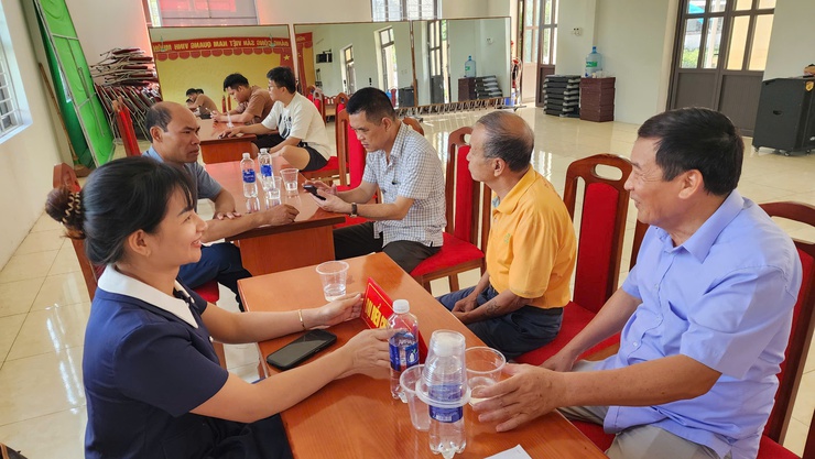 TƯNG BỪNG NGÀY HỘI HƯỞNG ỨNG "BÌNH DÂN HỌC VỤ SỐ" XÃ NỘI BÀI- Ảnh 8.