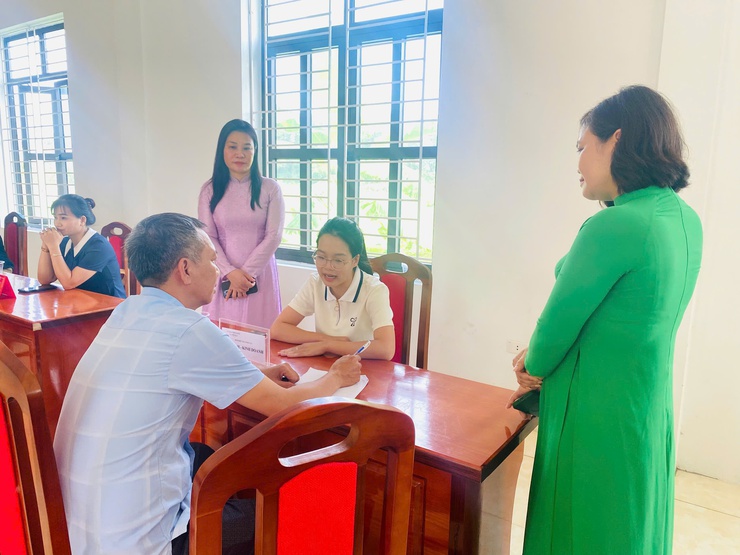 TƯNG BỪNG NGÀY HỘI HƯỞNG ỨNG "BÌNH DÂN HỌC VỤ SỐ" XÃ NỘI BÀI- Ảnh 9.