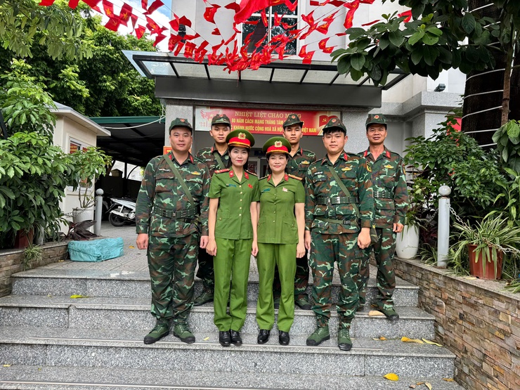 Công an phường Ngọc Hà: Phát huy truyền thống 80 năm vì nhân dân phục vụ- Ảnh 3.