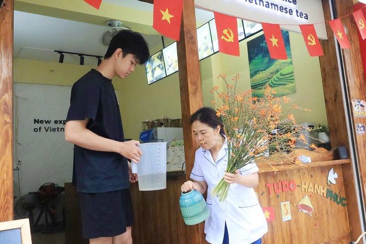 Hội nghị triển khai - phát động chiến dịch vệ sinh môi trường, diệt bọ gậy và tập huấn phòng chống sốt xuất huyết- Ảnh 12.
