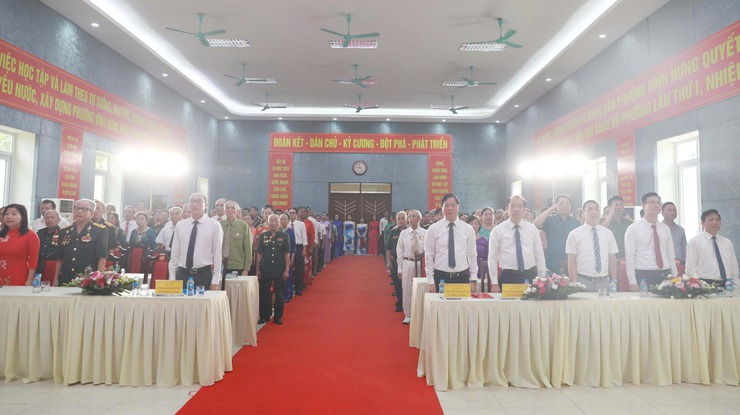 ĐẢNG ỦY – HĐND – UBND – UBMTTQ PHƯỜNG VĨNH HƯNG TỔ CHỨC LỄ KỶ NIỆM 80 NĂM CÁCH MẠNG THÁNG TÁM THÀNH CÔNG (19/8/1945 – 19/8/2025) VÀ QUỐC KHÁNH NƯỚC CỘNG HÒA XÃ HỘI CHỦ NGHĨA VIỆT NAM (02/9/1945– 02/9/2025)- Ảnh 1.
