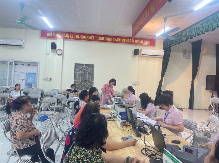 Ngân hàng chính sách xã hội chi nhánh Long Biên giao dịch định kỳ tháng 8/2025 tại phường Bồ Đề- Ảnh 3.