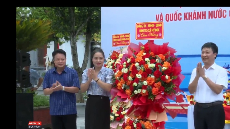 Ấn tượng Giải bơi chải thuyền rồng mở rộng xã Hương Sơn 2025- Ảnh 6.