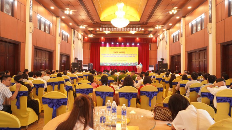 Xã Tây Phương: 19 tập thể, 114 cá nhân được khen thưởng tại hội nghị tổng kết Đại hội Đại biểu Đảng bộ xã Tây Phương lần thứ I, nhiệm kỳ 2025 - 2030- Ảnh 1.