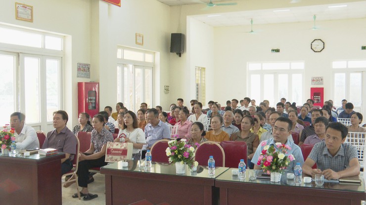 Xã Phúc Thịnh tổ chức Hội nghị phổ biến Luật Đất đai 2024 và các Nghị định mới về phân quyền, phân cấp của chính quyền địa phương 02 cấp- Ảnh 5.