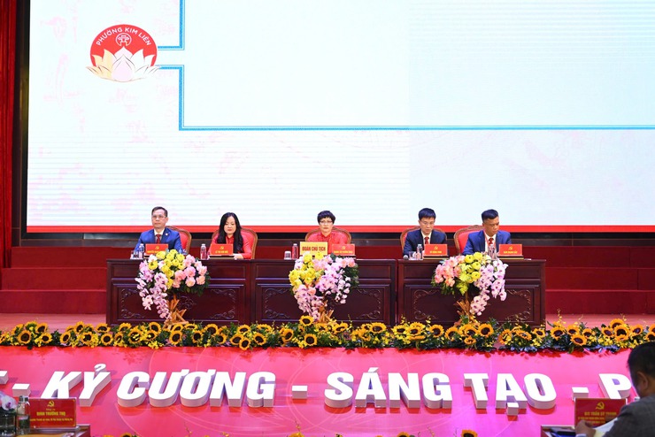 Đảng bộ phường Kim Liên tổ chức Đại hội đại biểu Đảng bộ phường lần thứ I, nhiệm kỳ 2025 - 2030.- Ảnh 3.
