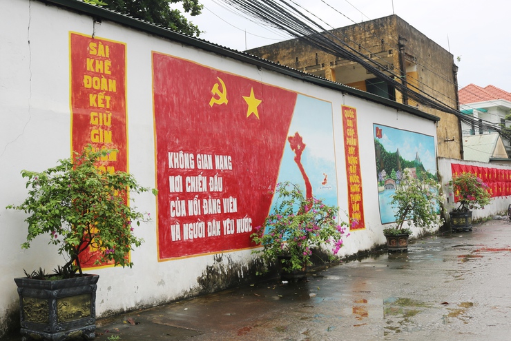 Quốc Oai rực rỡ cờ hoa, đèn lồng – Tỏa sáng niềm tự hào 80 năm Cách mạng Tháng Tám và Quốc khánh 2/9- Ảnh 4.