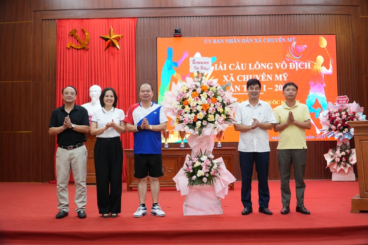 Chuyên Mỹ: tổ chức thành công giải Cầu lông vô địch lần thứ I, năm 2025- Ảnh 1.