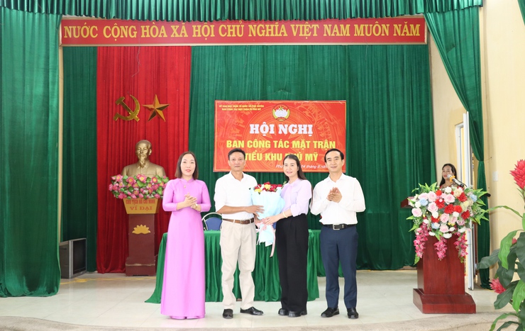 Hội nghị Ban Công tác Mặt trận nhiệm kỳ 2025-2028 được tổ chức nhanh gọn, đảm bảo theo quy định- Ảnh 1.