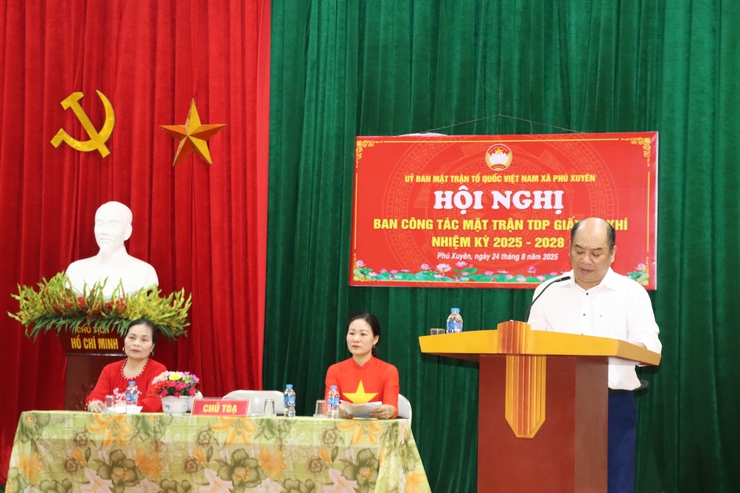 Hội nghị Ban Công tác Mặt trận nhiệm kỳ 2025-2028 được tổ chức nhanh gọn, đảm bảo theo quy định- Ảnh 3.