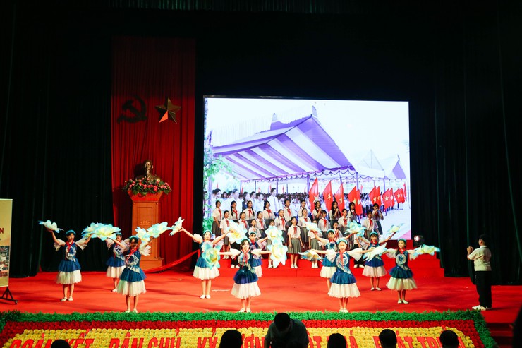 Xã Chương Dương tham gia Hội thi Thiếu nhi Thủ đô tuyên truyền giới thiệu sách và hát múa tập thể năm 2025- Ảnh 3.